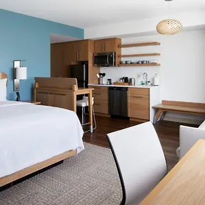 Hotel Element, Irvine